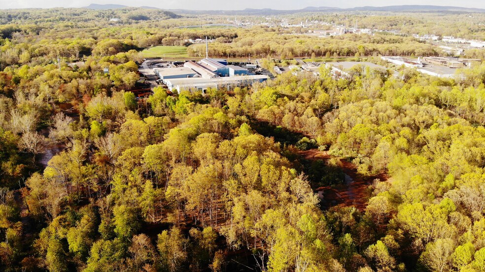 More Photos Of 100-150 Dodge Ave, North Haven Land For Sale