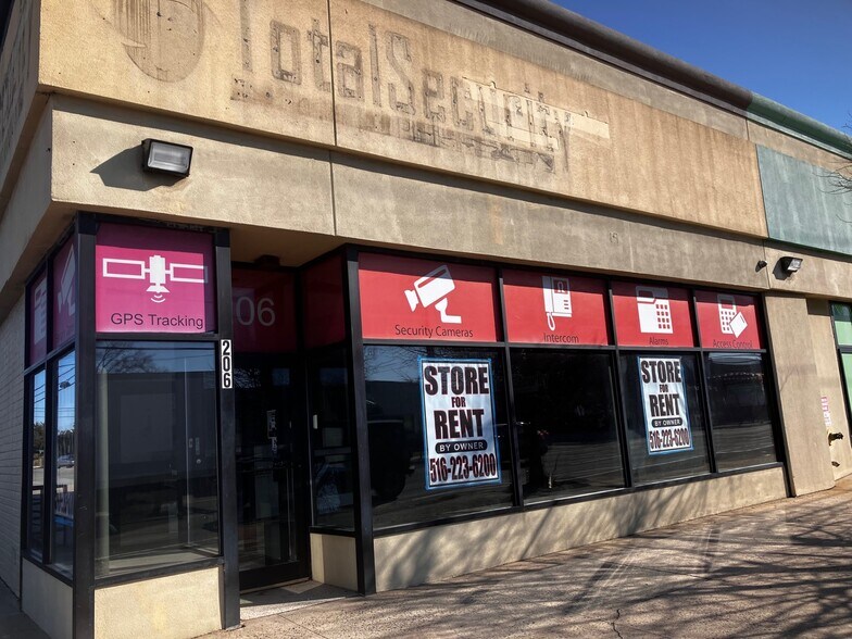 More Photos Of 188-208 Hempstead Tpke, West Hempstead General Retail For Lease