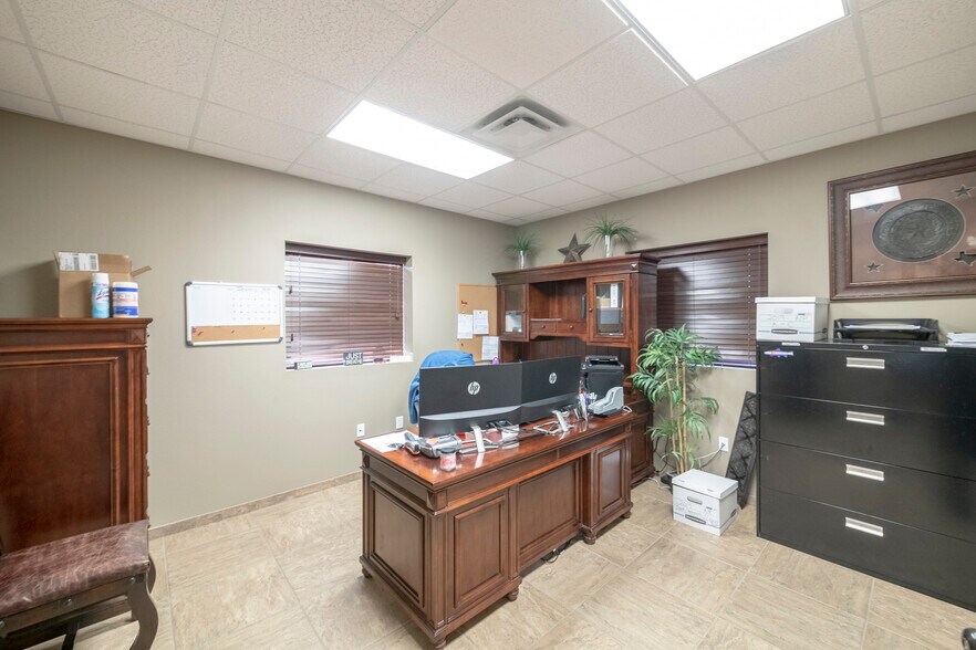 More Photos Of 3913 Fm 715, Midland Industrial For Sale