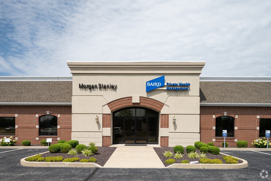 1911 Frank Scott Pky, OFallon, IL 62269 Medical Office For Lease