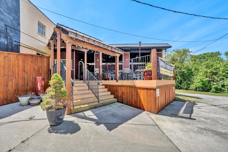 More Photos Of 106 Stoney Battery Rd, Troutville Restaurant For Sale