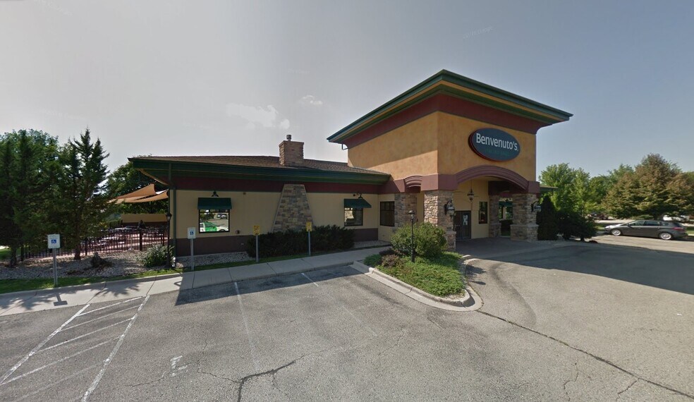 More Photos Of 2949 Triverton Pike Dr, Madison Restaurant For Sale