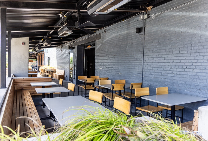 More Photos Of 401 E Main St, Clayton Storefront Retail Office For Lease