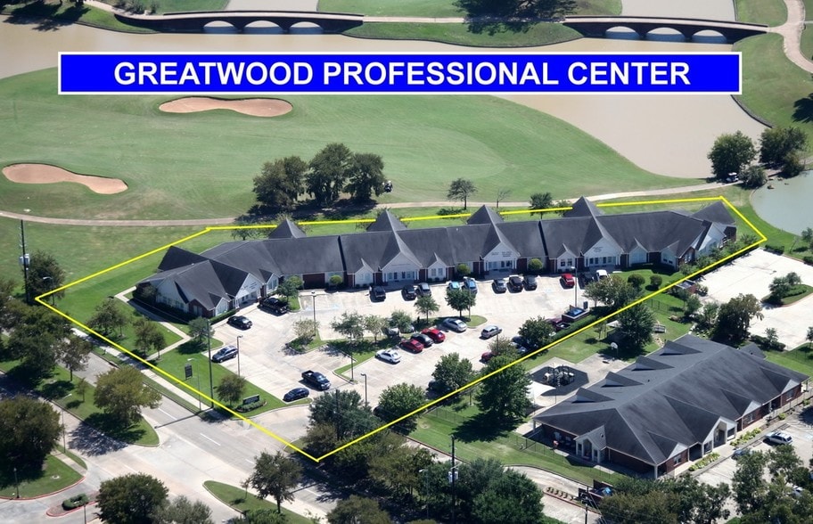 More Photos Of 7002 Riverbrook Dr, Sugar Land Office Residential For Sale