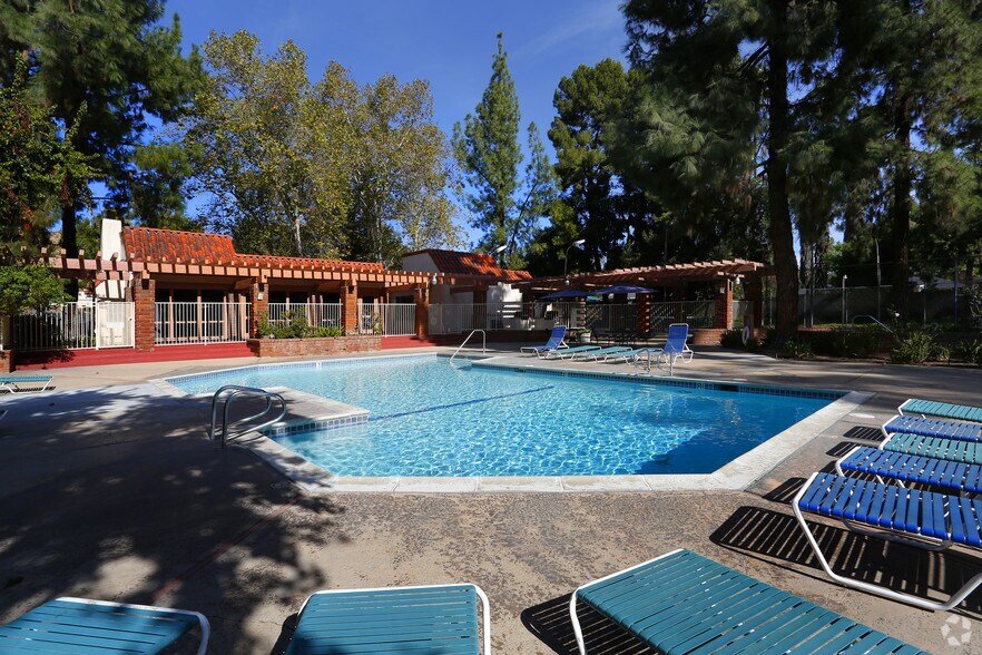 More Photos Of 3131 Arlington Ave, Riverside Apartments For Sale