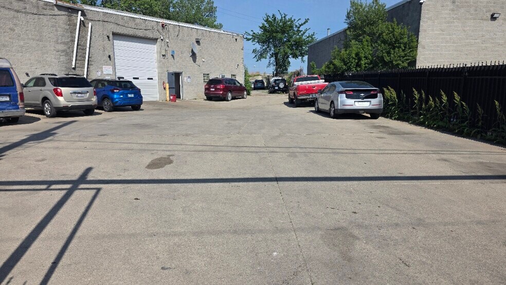 More Photos Of 6415 S State St, Chicago Warehouse For Sale