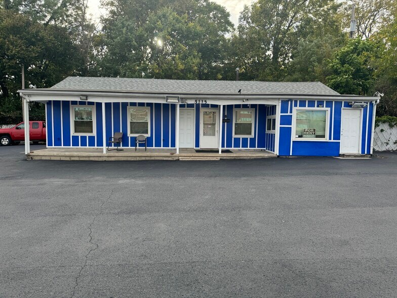 More Photos Of 5115 N Dixie Dr, Dayton Auto Dealership For Lease