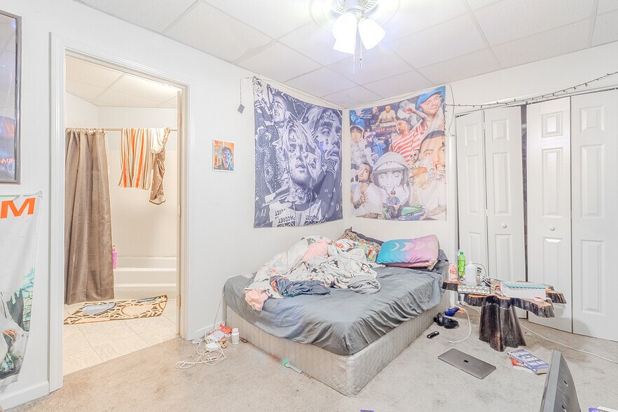 More Photos Of 5801 Lincoln Ave, Export Apartments For Sale