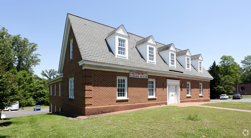 More Photos Of 15885 Kings Hwy, Montross Office For Sale