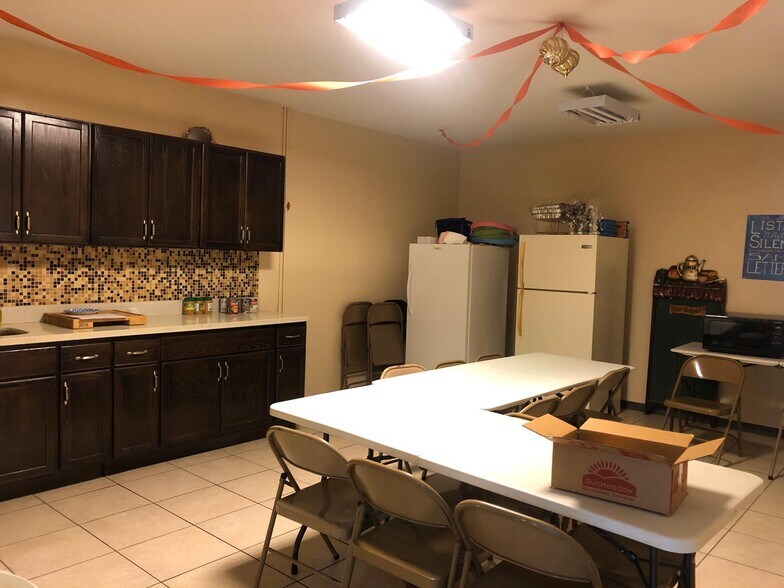 More Photos Of 17401 NW 2nd Ave, Miami Warehouse For Sale