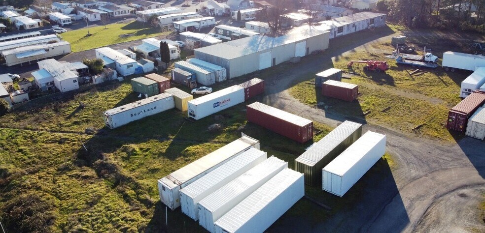 More Photos Of 2660 NW Vine St, Grants Pass Manufacturing For Sale