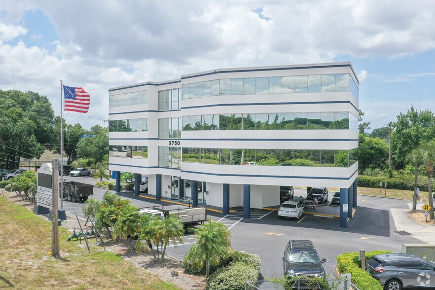 More Photos Of 3750 Gunn Hwy, Tampa Office For Lease