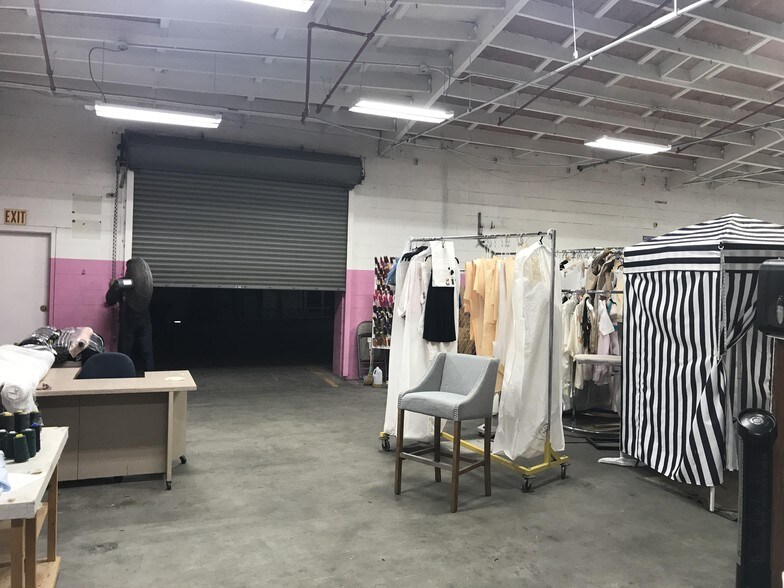 More Photos Of 560 W 182nd St, Gardena Manufacturing For Lease