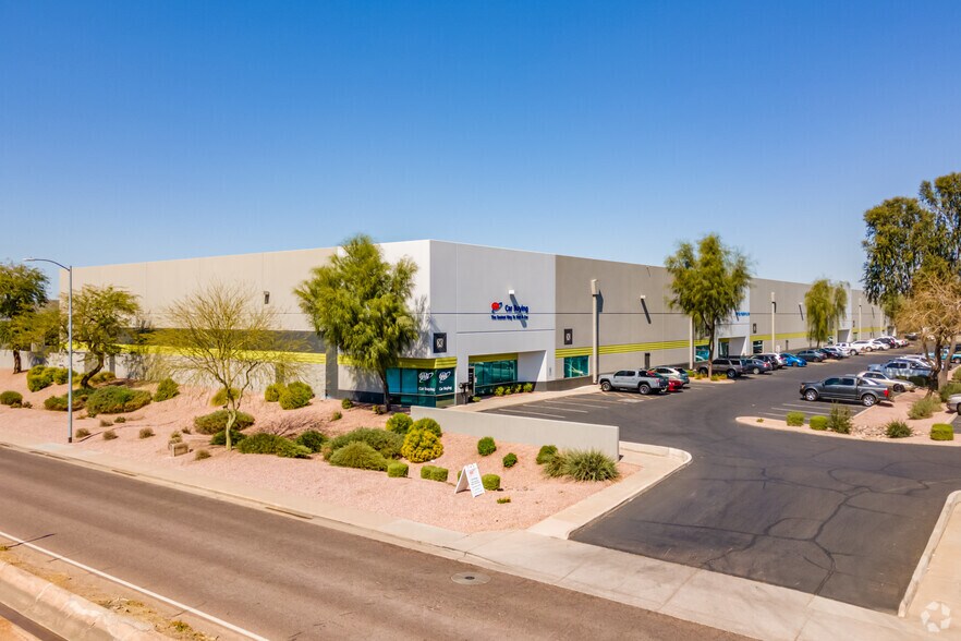 More Photos Of 5402 W Roosevelt St, Phoenix Warehouse For Lease