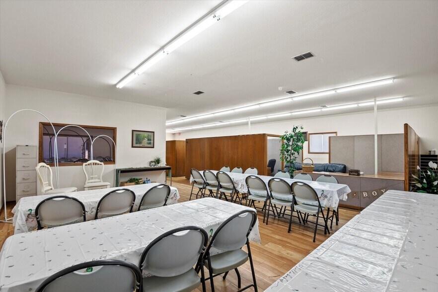 More Photos Of , Cleburne Flex For Sale