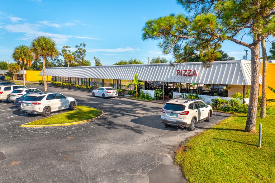 More Photos Of 2711-2753 SE Morningside Blvd, Port Saint Lucie Unknown For Lease