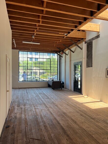 More Photos Of 1632-1634 W Temple St, Los Angeles Storefront For Lease