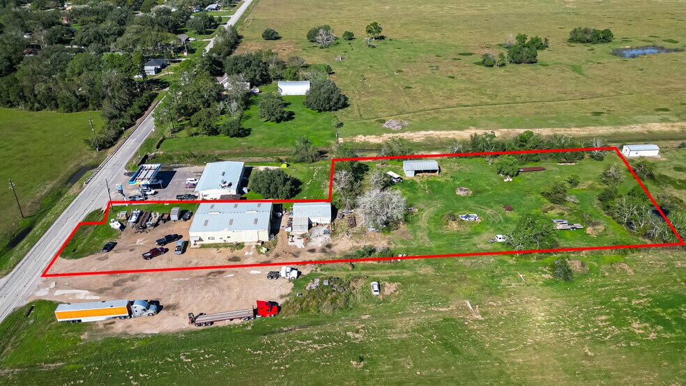 More Photos Of 8231 Main St, Needville Auto Salvage Facility For Sale