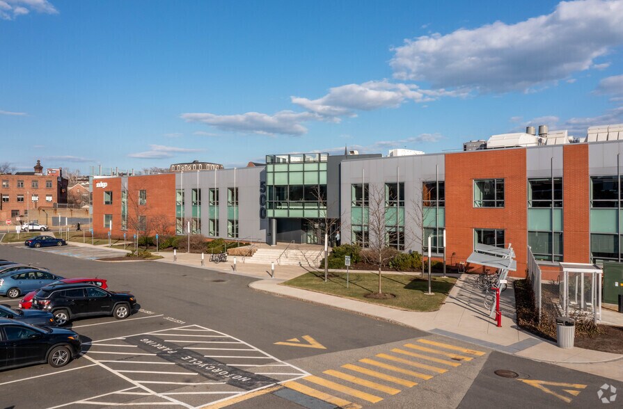 More Photos Of 500 Rutherford Ave, Charlestown Office For Lease