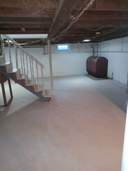 More Photos Of 515 W Butler Ave, Chalfont Veterinarian Kennel For Sale