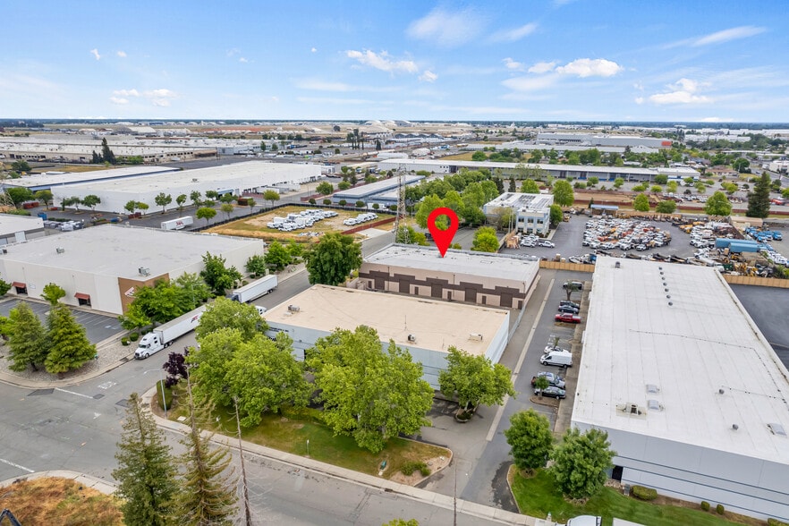 More Photos Of 1820 Diesel Dr, Sacramento Warehouse For Sale