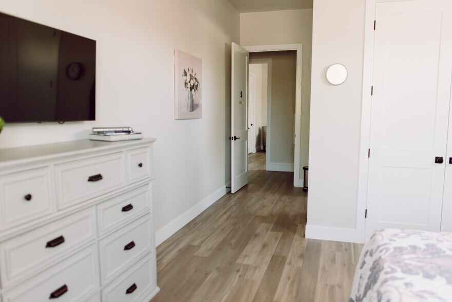 More Photos Of 8736 E Joshua Tree Ln, Scottsdale Assisted Living For Sale