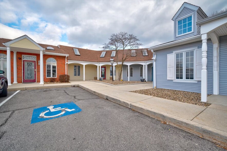 More Photos Of 344-358 Mill St, Hagerstown Office For Lease