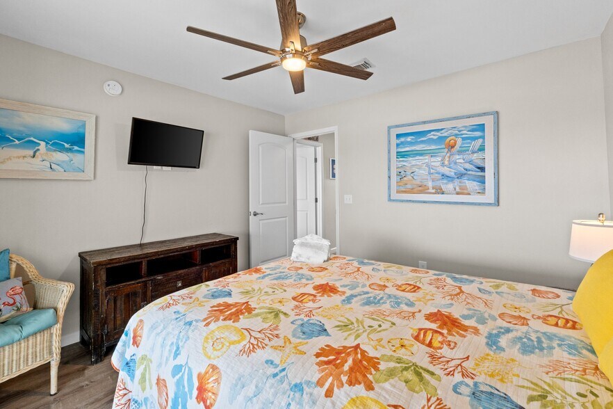 More Photos Of 8041 W Highway 98, Port Saint Joe Specialty For Sale