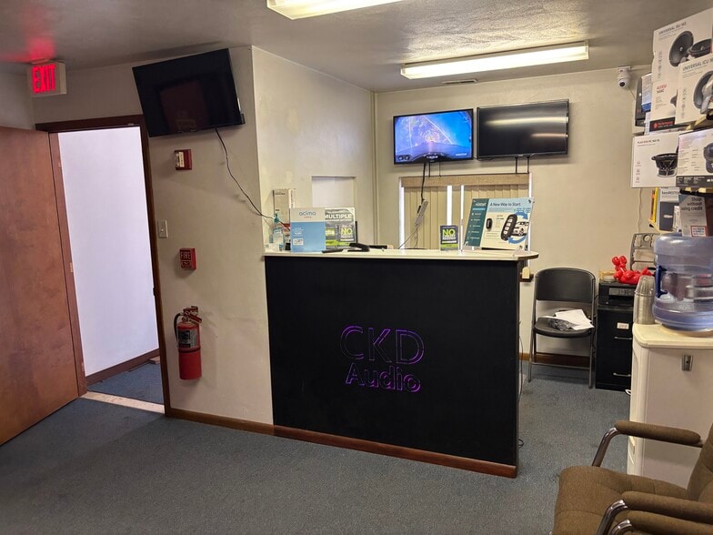 More Photos Of 1422 Frey Road, Pittsburgh Warehouse For Sale