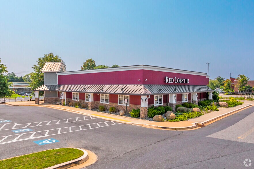 More Photos Of 14050-14368 Baltimore Ave, Laurel Unknown For Lease