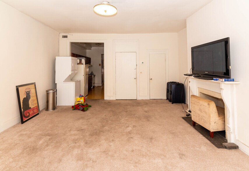 More Photos Of 46 W Biddle St, Baltimore Apartments For Sale