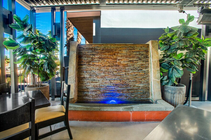 More Photos Of 78085 Avenida La Fonda, La Quinta Restaurant For Sale