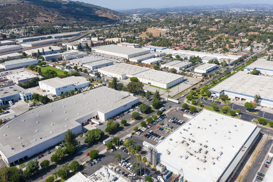 More Photos Of 14438-14458 E Don Julian Rd, City of Industry Manufacturing For Lease