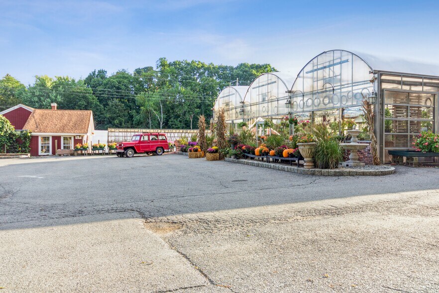 More Photos Of 178 Charles Colman Blvd, Pawling Garden Center For Sale