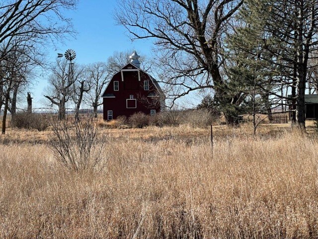 More Photos Of 14152 Highway K64, Whiting Specialty For Sale