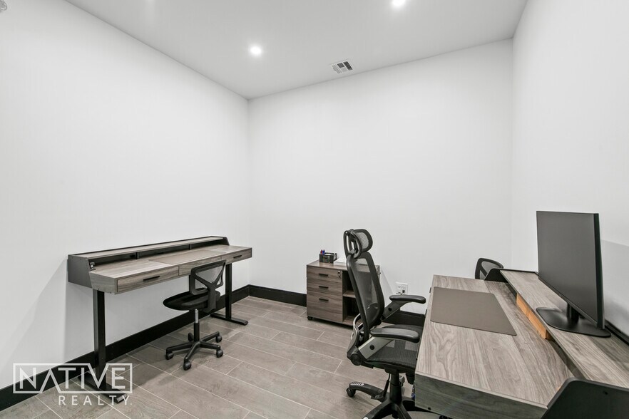 More Photos Of 11 W State Road 84, Fort Lauderdale Office For Lease