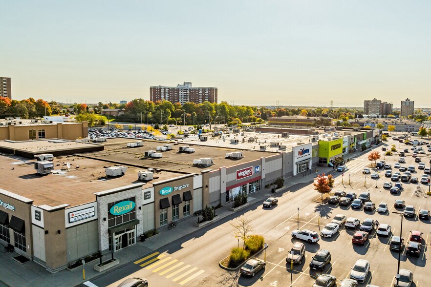 More Photos Of 1585-1611 Merivale Rd, Ottawa Unknown For Lease