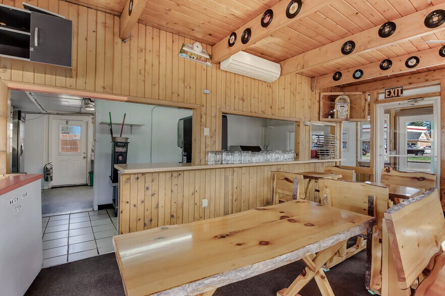 More Photos Of 410 2nd St, Chetek General Retail For Sale