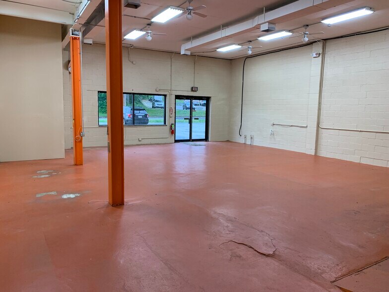 More Photos Of , Broomall Flex For Sale