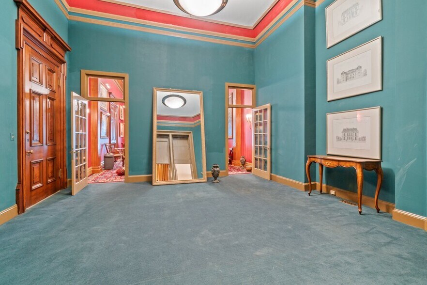 More Photos Of , Baltimore Office For Sale