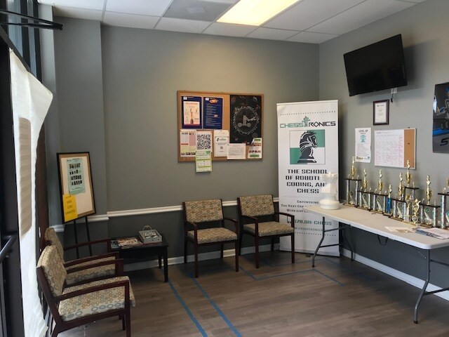 More Photos Of 1675 Peachtree Pky, Cumming Storefront Retail Office For Lease