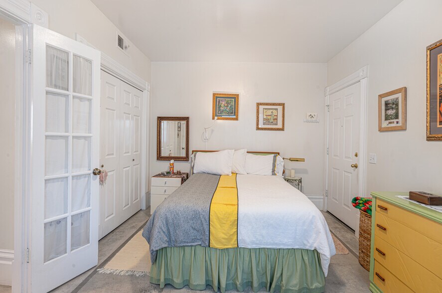 More Photos Of 418 Humboldt St, Santa Rosa Apartments For Sale