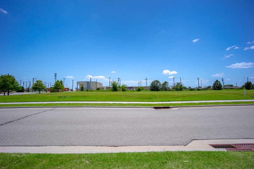 More Photos Of 3480 RC Luttrell Dr, Norman Land For Sale