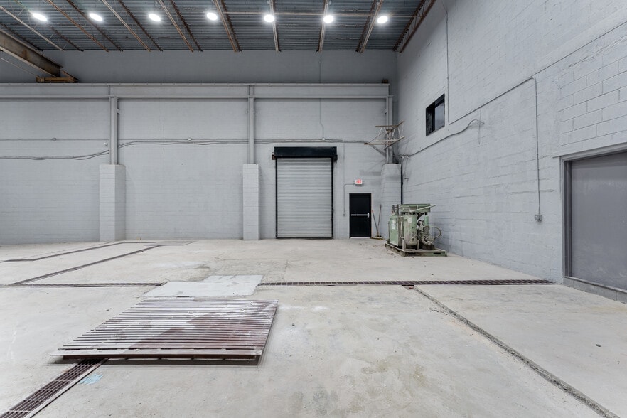 More Photos Of 470 Belleville Tpke, North Arlington Warehouse For Sale