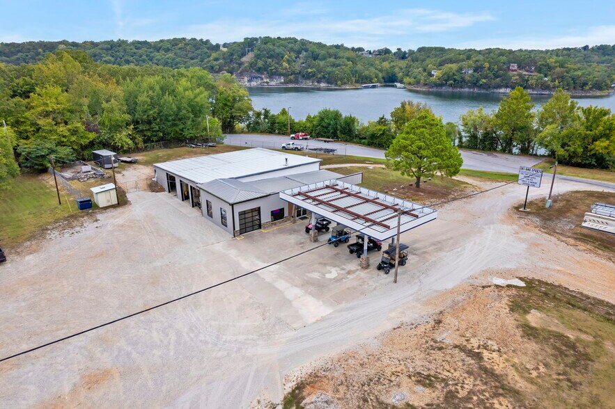 More Photos Of 26009 State Highway 39, Shell Knob Storefront Retail Office For Sale