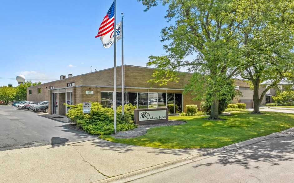 Primary Photo Of 5227 Dansher Rd, Countryside Warehouse For Sale