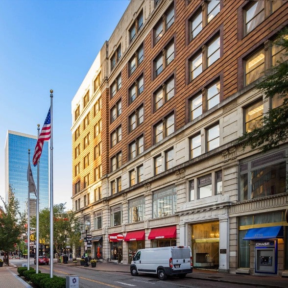 More Photos Of 312 S 4th St, Louisville Coworking Space