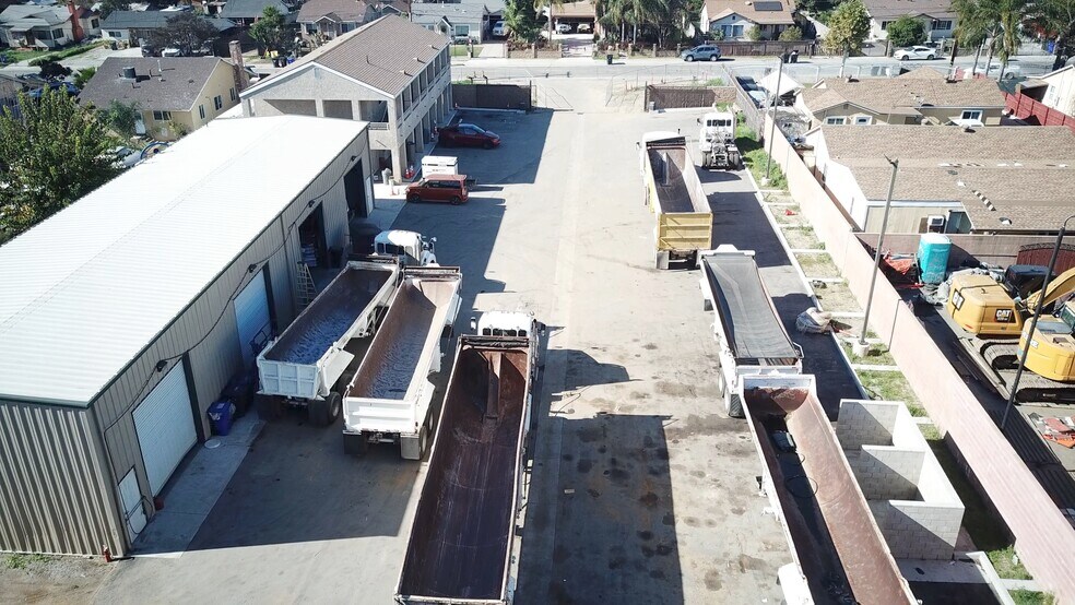 More Photos Of 11185 Roswell Ave, Pomona Warehouse For Lease