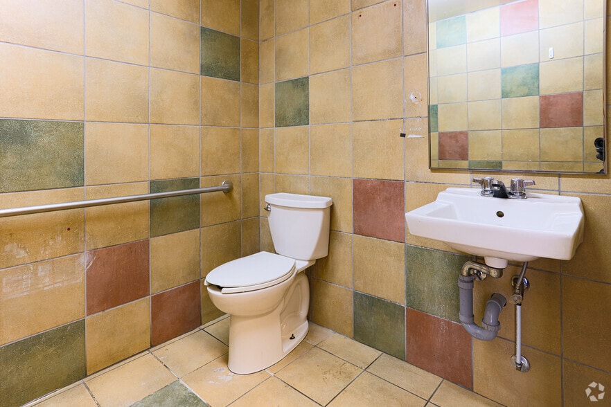 Photo of 1st Floor Ste D4