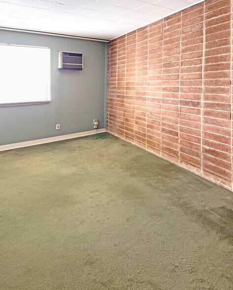 More Photos Of 3021 Telegraph Ave, Berkeley Office For Sale